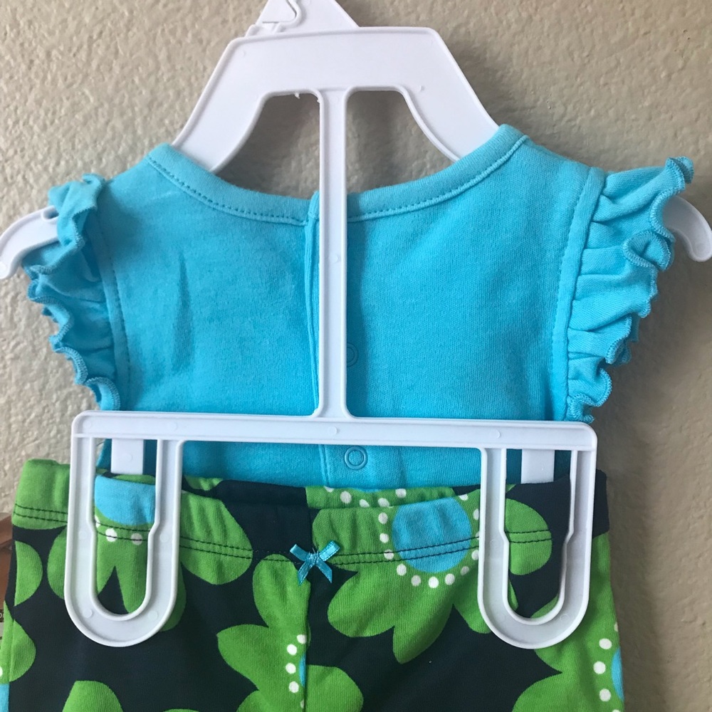 NWT Carter’s 6 Months 2 Piece Auntie Set - Picture 6 of 8